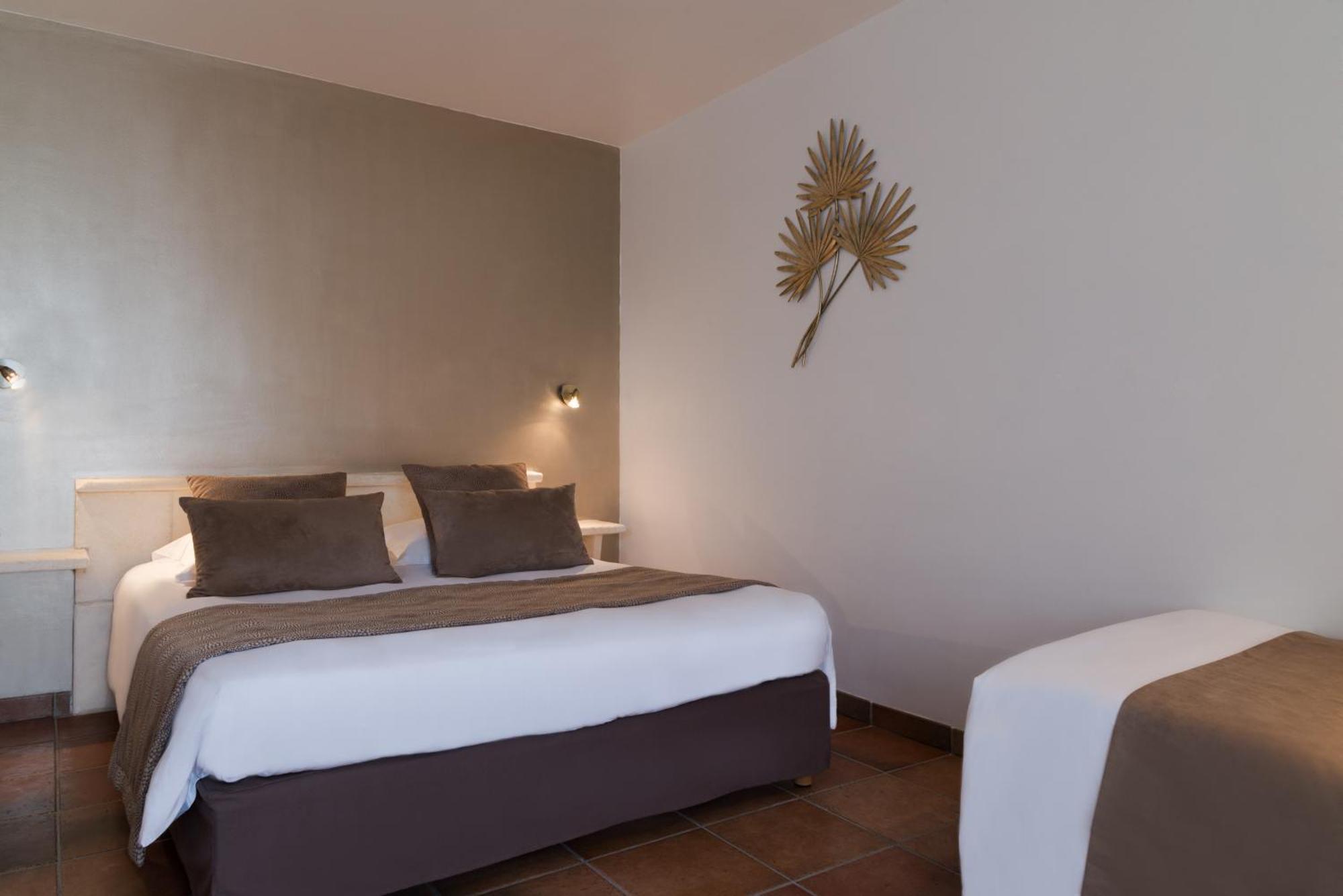 Val Baussenc, The Originals Relais Hotel Maussane les Alpilles Ngoại thất bức ảnh