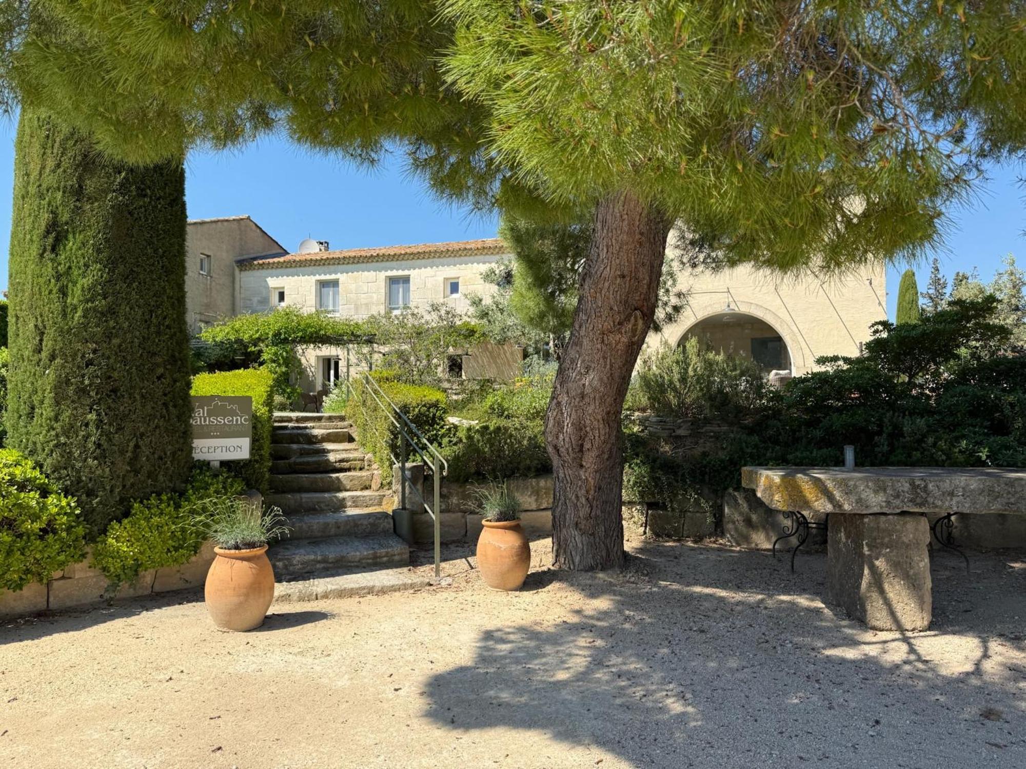 Val Baussenc, The Originals Relais Hotel Maussane les Alpilles Ngoại thất bức ảnh