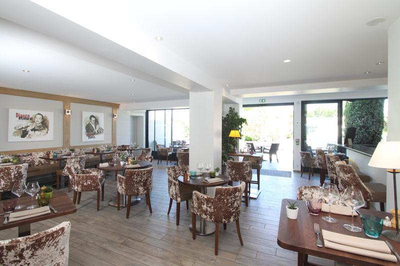Val Baussenc, The Originals Relais Hotel Maussane les Alpilles Ngoại thất bức ảnh